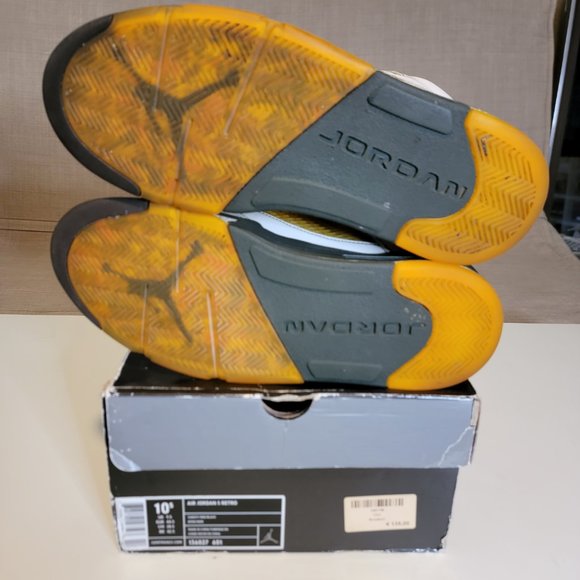Jordan 5 Retro Dark Army 136027-121 size 10